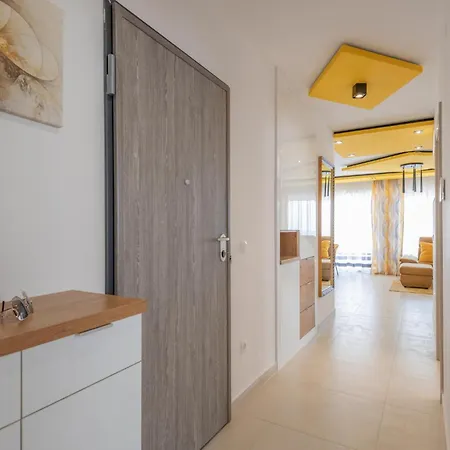 Holiday home 2 Bedroom Cozy In
